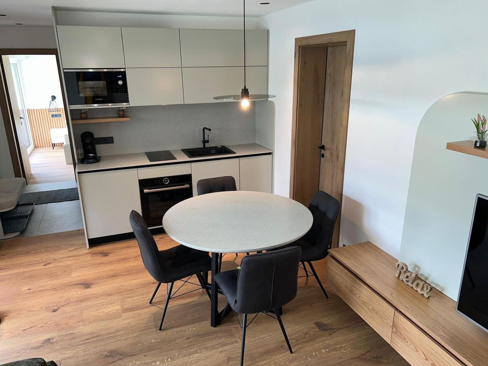 Apartment Maja By Krone Travel Agency Zell am See Eksteriør billede